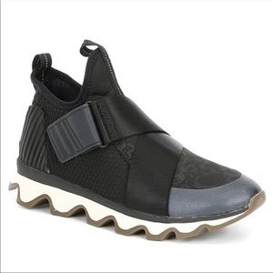 LAST PAIR (SIZE 8)- Sorel Women’s Kinetic Sneak